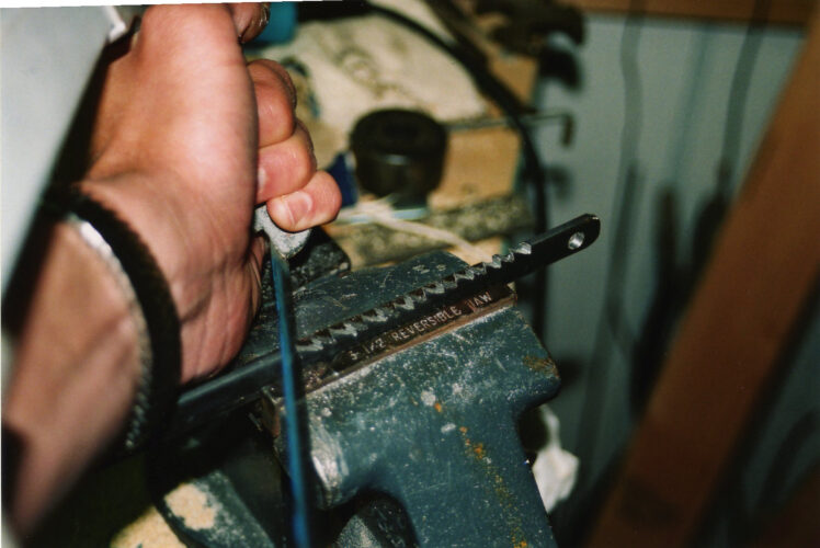 How to Make a Homemade Saw Blade